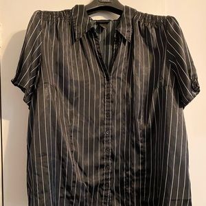 Plus size Lane Bryant shirt size 22/24